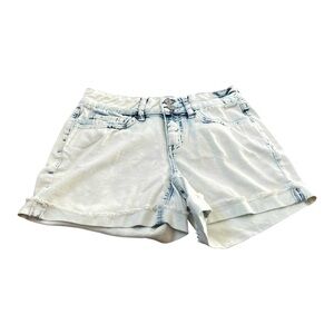 SO Low Rise Favorite Midi Light Wash Denim Jean Shorts, Women’s Size 5